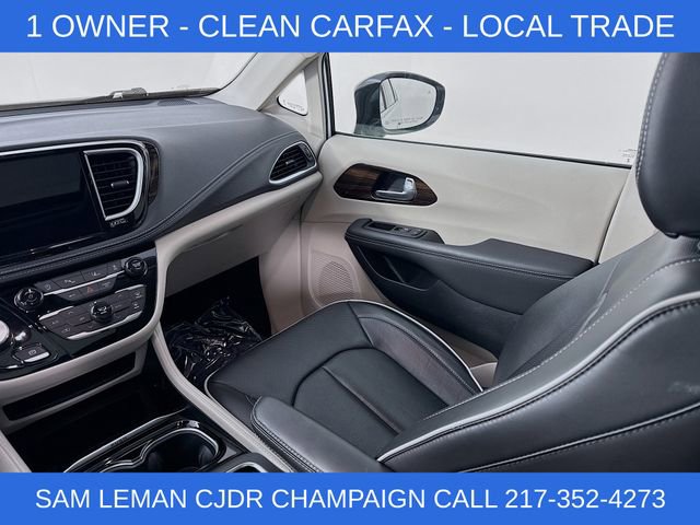 Used 2024 Chrysler Pacifica Limited w/ Trailer Tow Group image 24
