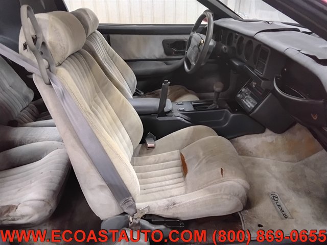 Used 1990 Pontiac Firebird Formula RWD image 13
