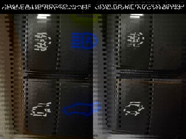 Used 2020 Toyota Highlander XLE image 7