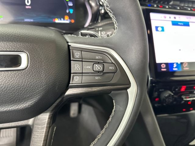 Used 2022 Jeep Grand Cherokee Limited 4xe image 16