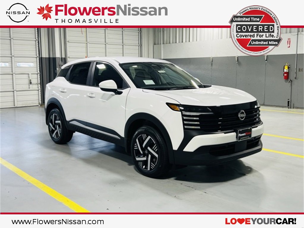 New 2025 Nissan Kicks SV