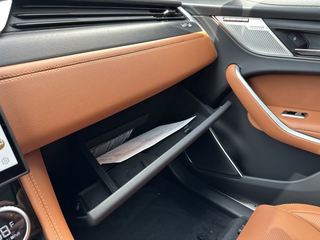 New 2026 Jaguar F-PACE R-Dynamic S image 29