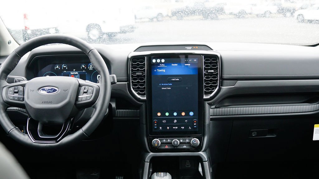 New 2024 Ford Ranger Lariat w/ Trailer Tow Package image 23