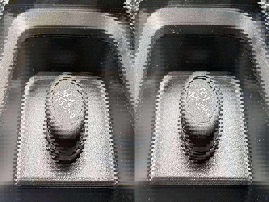 New 2026 Volvo XC60 T8 Core image 29