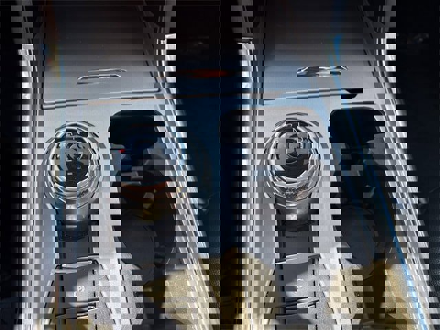 Used 2021 Ford Explorer XLT w/ Equipment Group 202A image 21