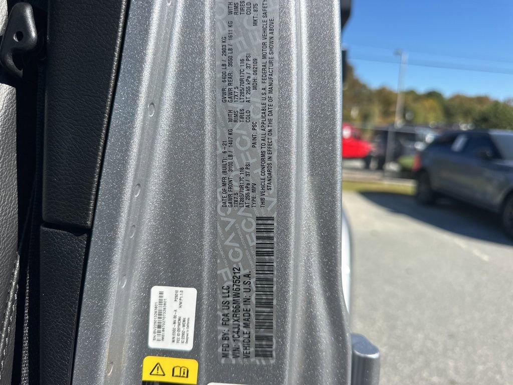 Used 2021 Jeep Wrangler Unlimited Rubicon 4xe w/ Steel Bumper Group image 34