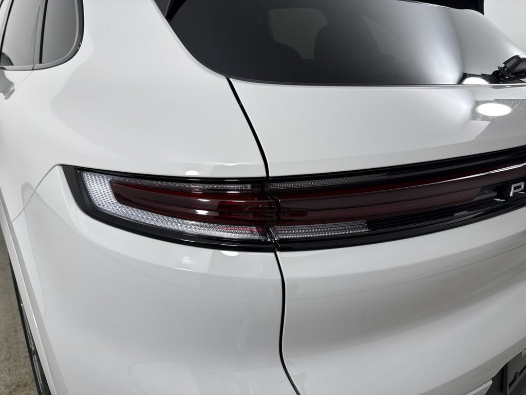 New 2026 Porsche Cayenne S AWD/4WD image 18