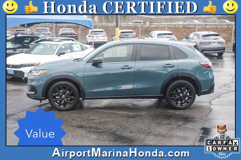 Certified 2025 Honda HR-V Sport image 3