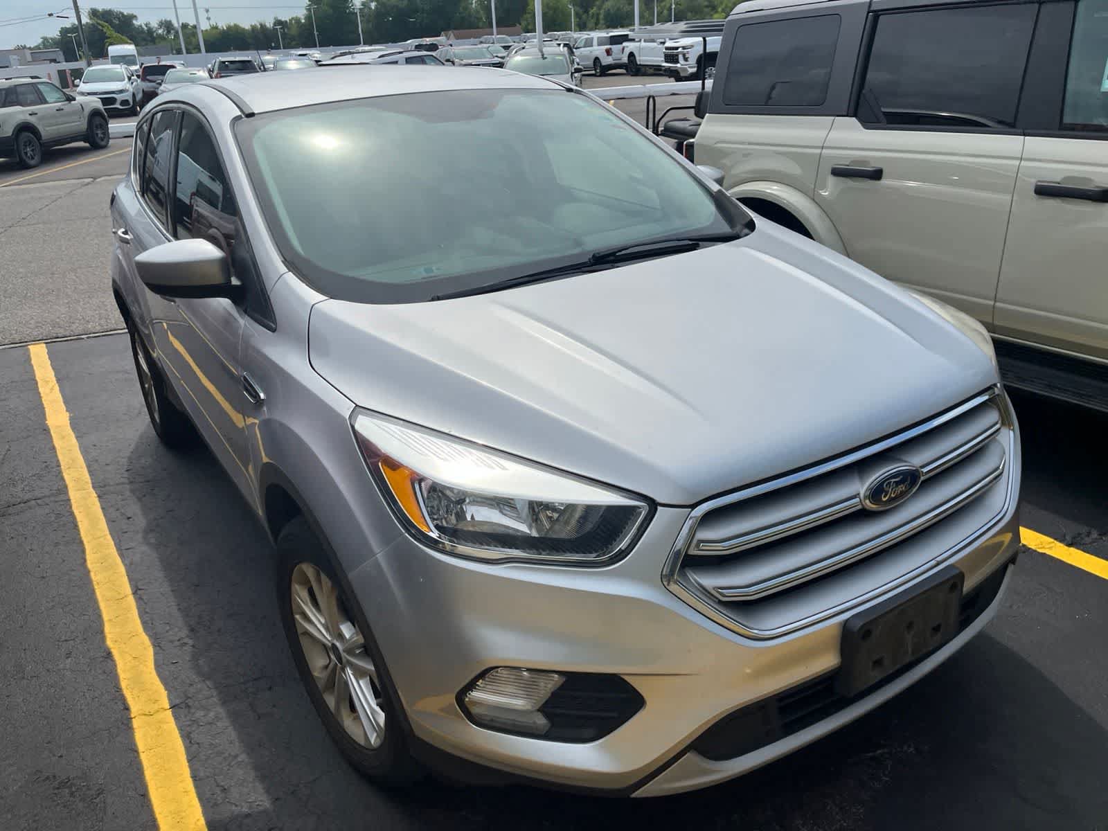 Used 2019 Ford Escape SE AWD/4WD image 19