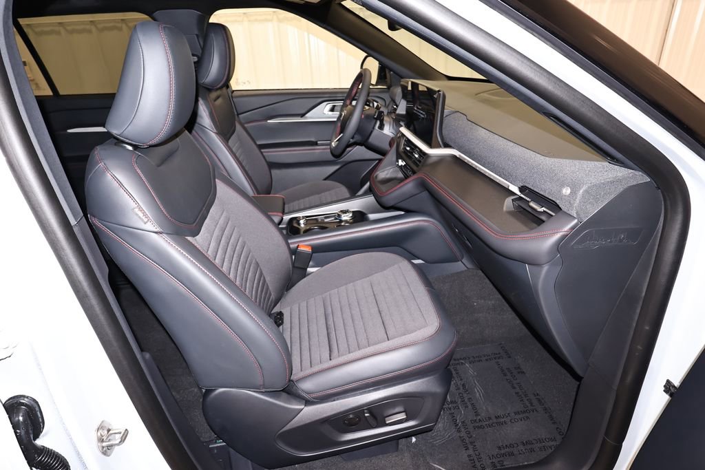 New 2026 Ford Explorer ST-Line image 18