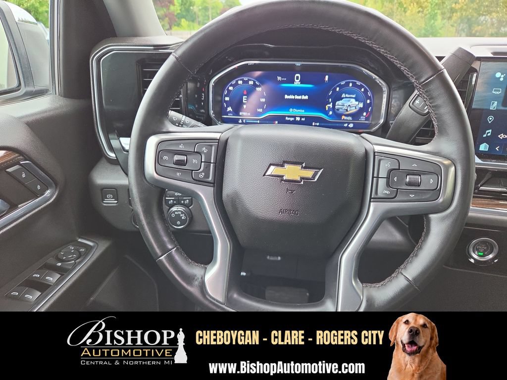 Used 2023 Chevrolet Silverado 1500 LT AWD/4WD image 15