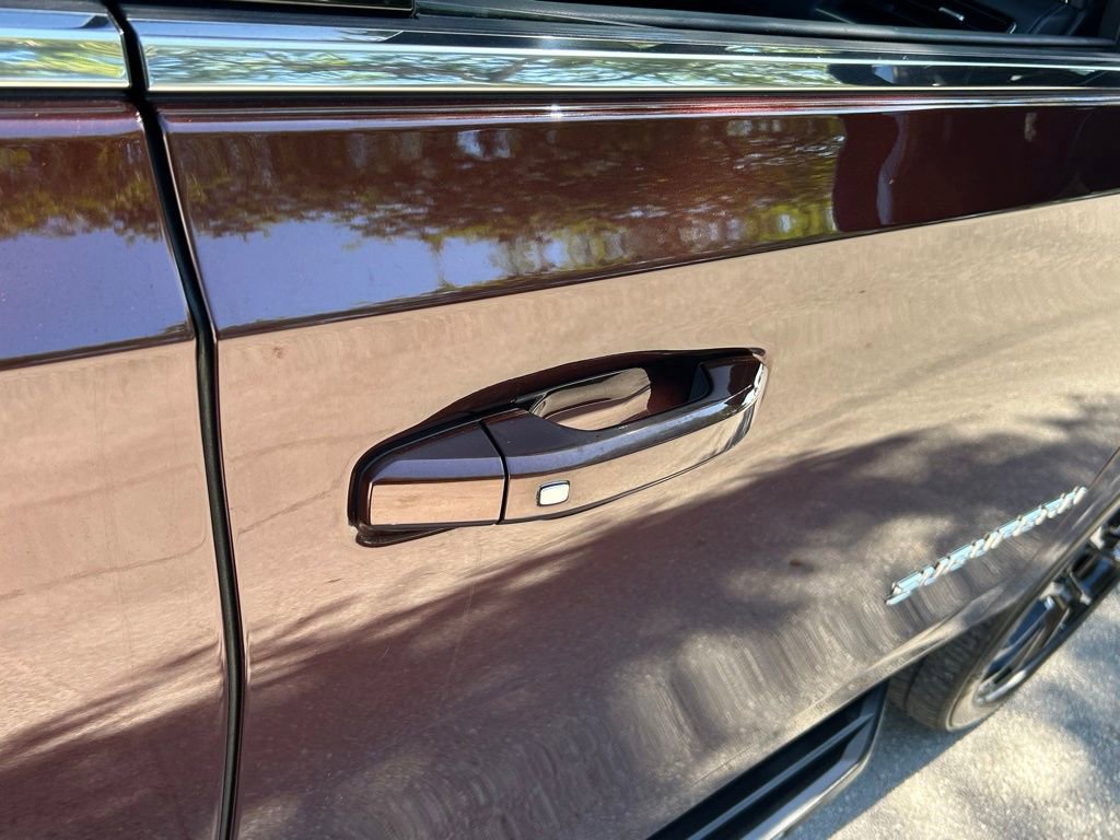 Used 2022 Chevrolet Suburban LT w/ Max Trailering Package image 32