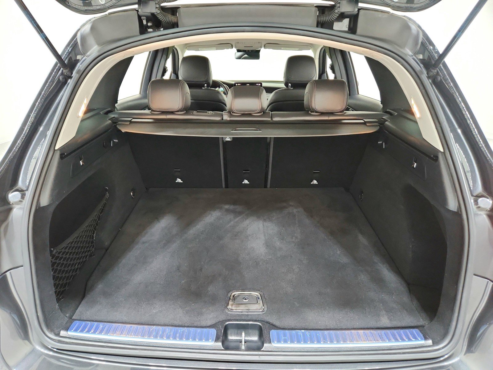 Certified 2022 Mercedes-Benz GLC 300 image 37