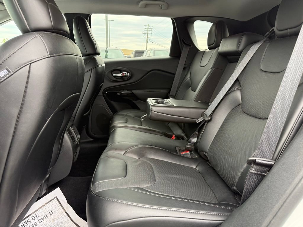 Certified 2023 Jeep Cherokee Altitude Lux AWD/4WD image 27