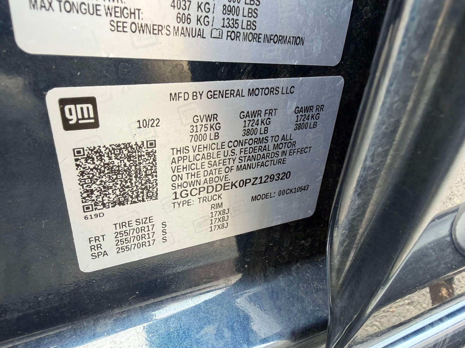 Used 2023 Chevrolet Silverado 1500 LT AWD/4WD image 34
