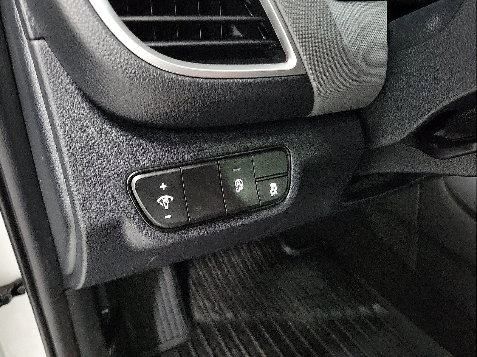 Used 2026 Kia Seltos LX AWD/4WD image 14
