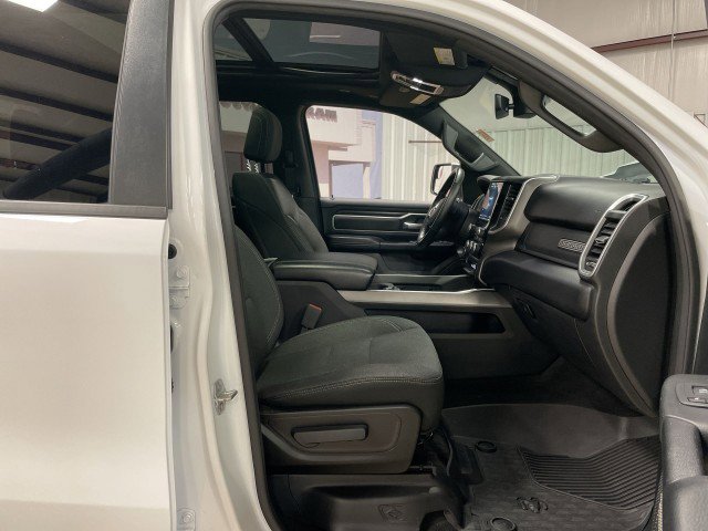 Used 2020 RAM 1500 Big Horn AWD/4WD image 30