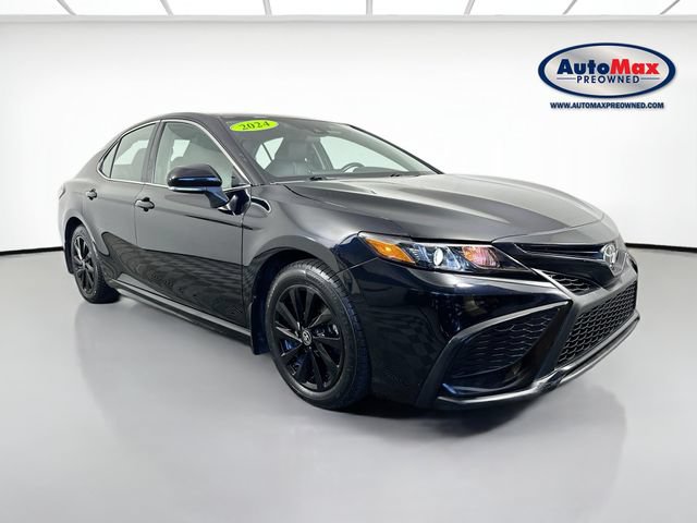 Used 2024 Toyota Camry SE FWD video 1