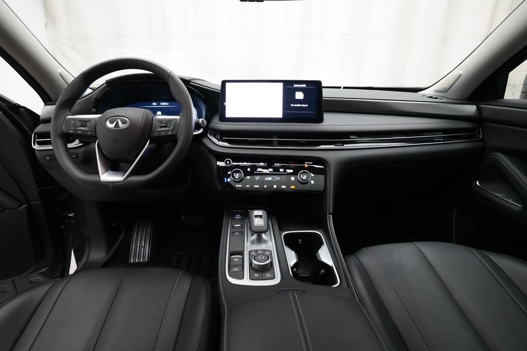 Used 2025 INFINITI QX60 Luxe AWD/4WD image 5
