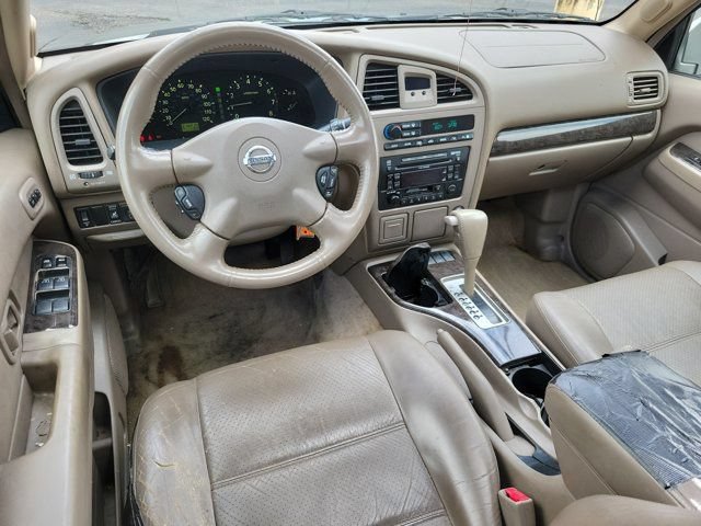 Used 2004 Nissan Pathfinder LE Platinum RWD image 10