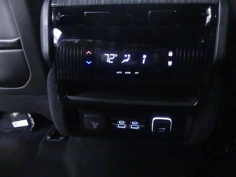 Used 2022 Jeep Wagoneer Series II image 25