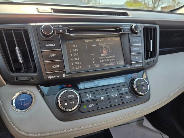 Used 2017 Toyota RAV4 XLE w/ All Weather Liner Package AWD/4WD image 23