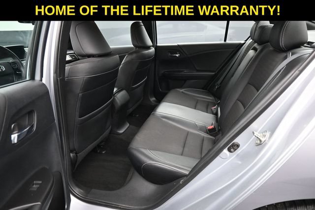 Used 2016 Honda Accord Sport image 38