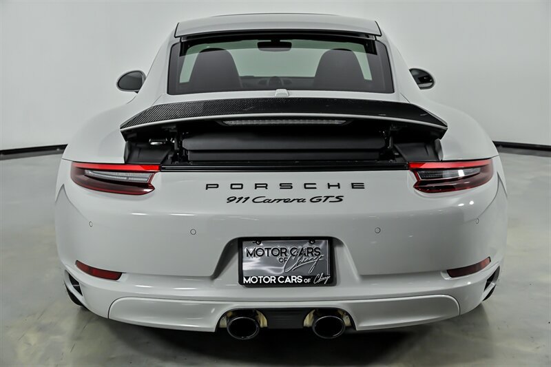 Used 2018 Porsche 911 GT3 RS image 9
