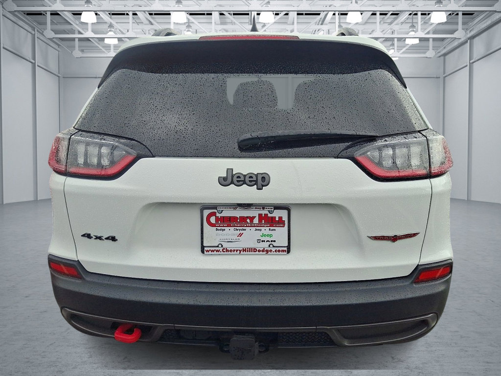 Used 2022 Jeep Cherokee Trailhawk w/ Trailer Tow Group AWD/4WD image 3