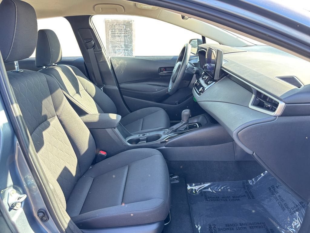 Used 2024 Toyota Corolla LE FWD image 17