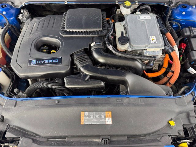 Used 2019 Ford Fusion SE FWD image 17