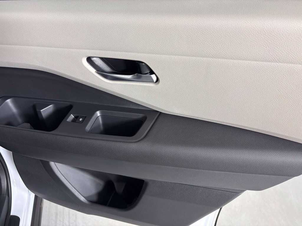 New 2026 Nissan Pathfinder SL FWD image 19