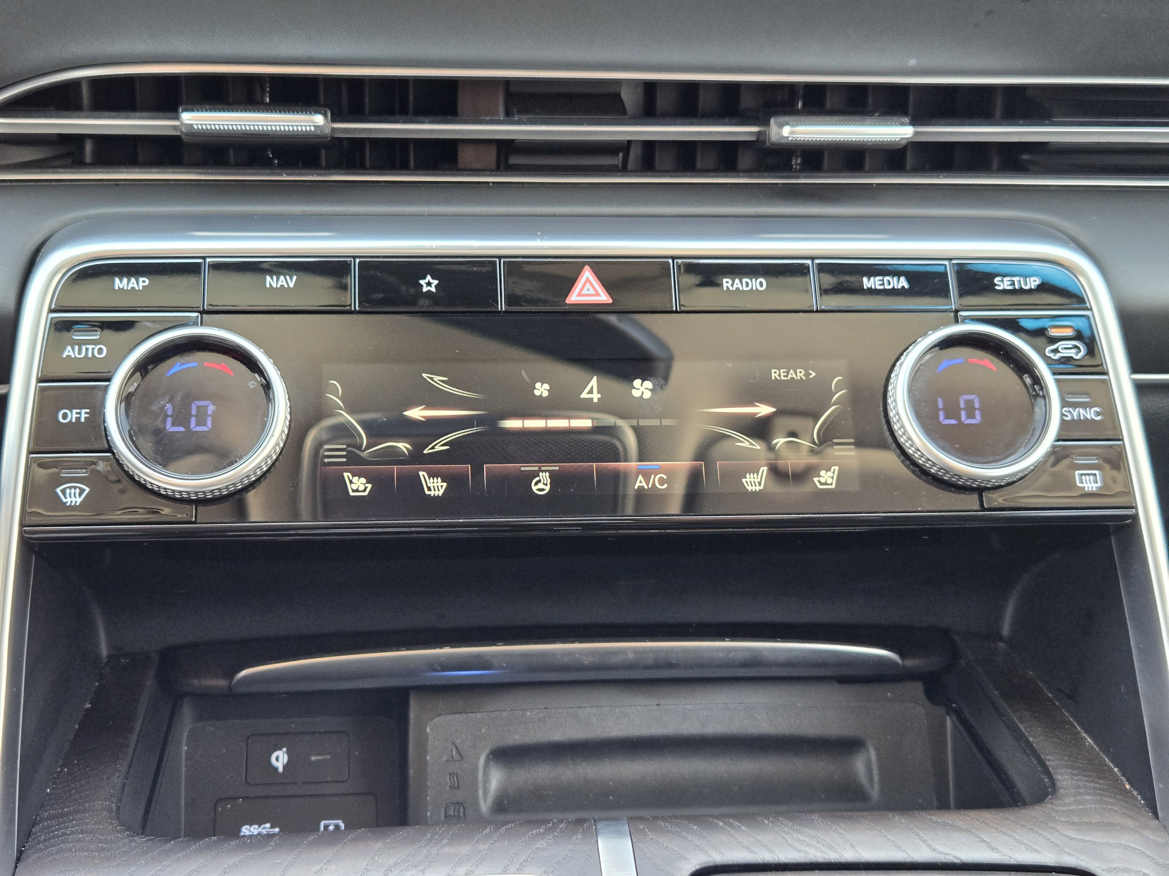 Used 2024 Genesis GV80 3.5T image 22