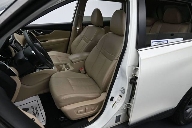 Used 2016 Nissan Rogue SL w/ SL Premium Package FWD image 11