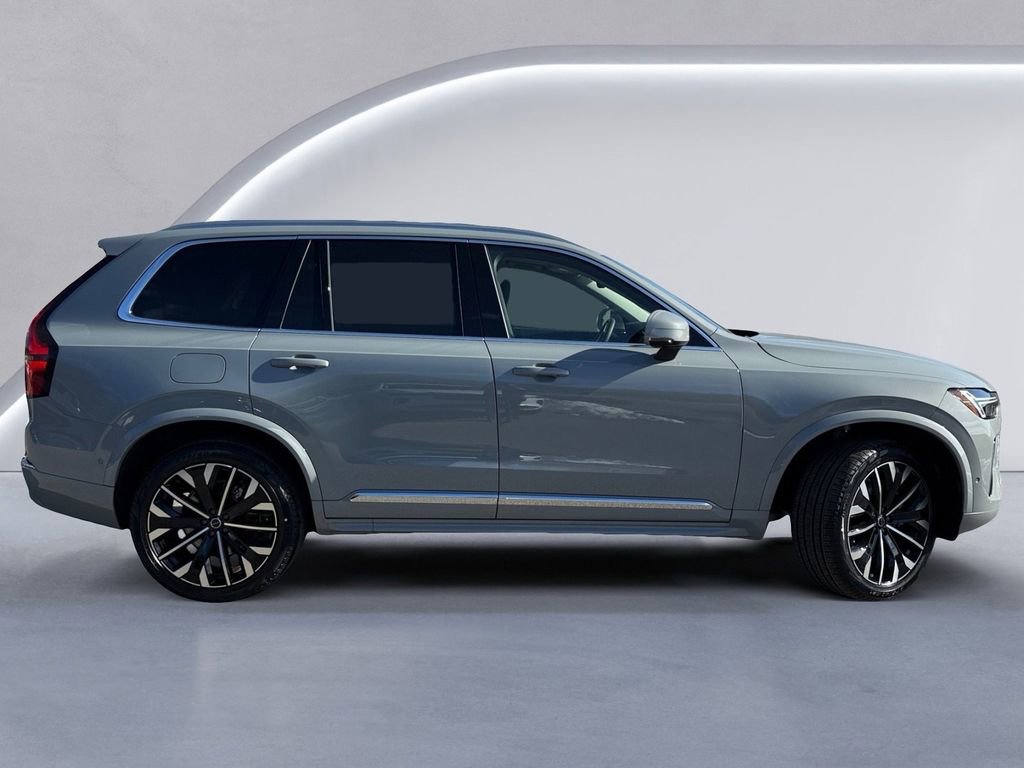 New 2026 Volvo XC90 B6 Ultra w/ Protection Package image 3