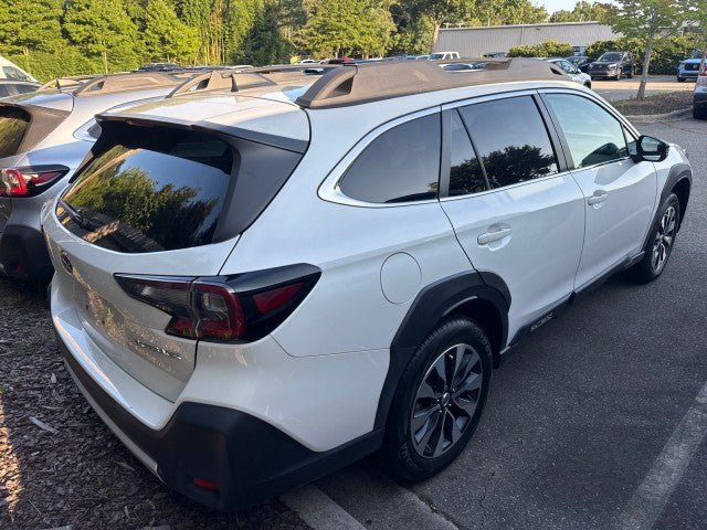Certified 2024 Subaru Outback Limited w/ Tech Package 2 AWD/4WD image 4