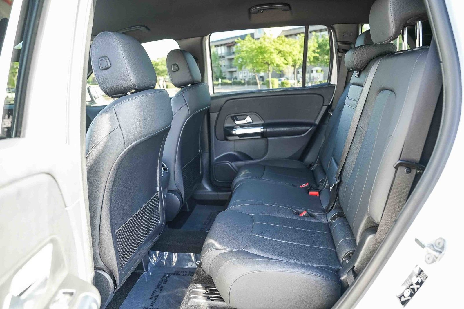 Used 2022 Mercedes-Benz GLB 250 image 19