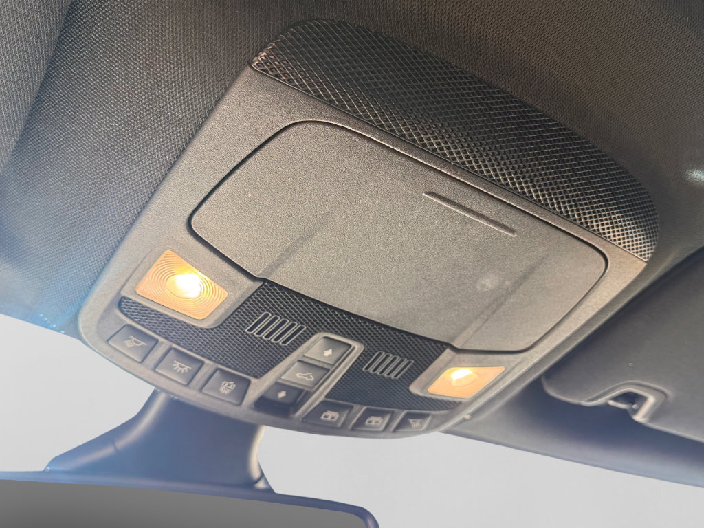 Used 2019 Ford Edge ST w/ Equipment Group 401A AWD/4WD image 16