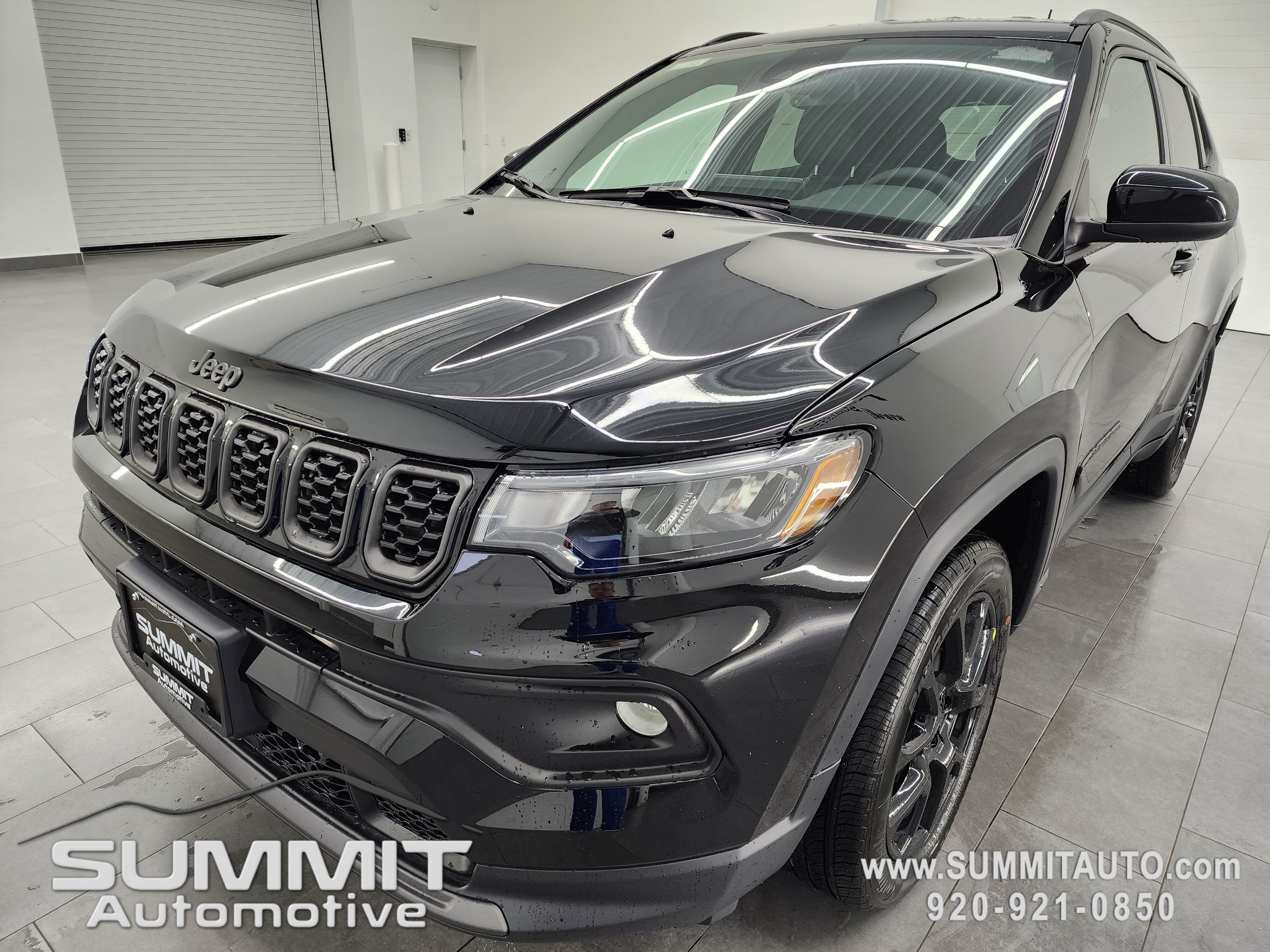 New 2026 Jeep Compass Latitude AWD/4WD image 6