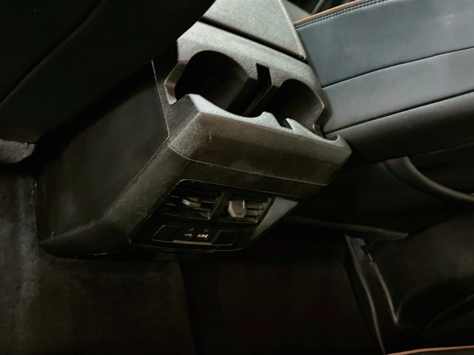 Used 2024 GMC Canyon AT4 AWD/4WD image 27
