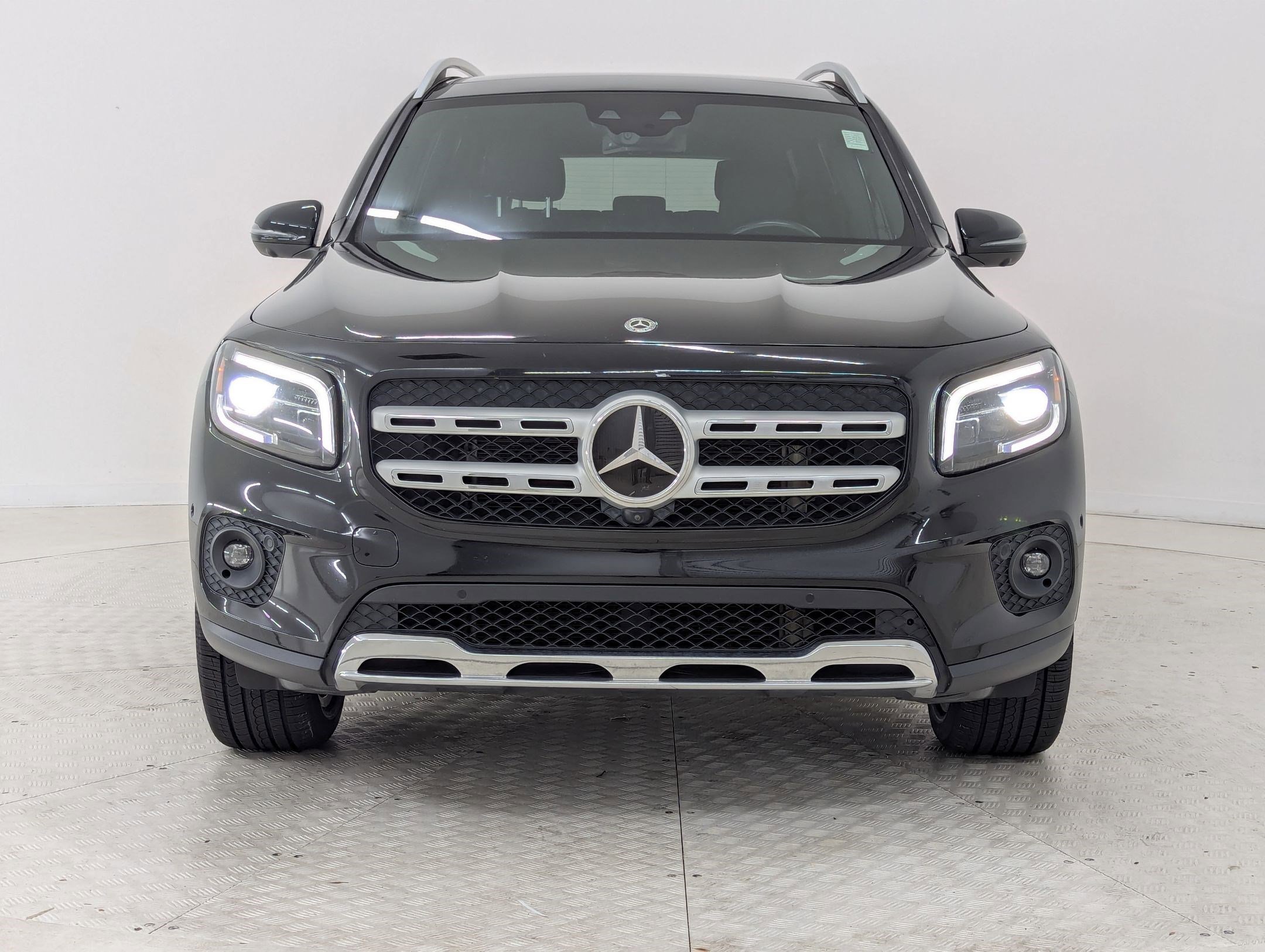 Used 2021 Mercedes-Benz GLB 250 4MATIC image 6