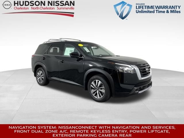 New 2025 Nissan Pathfinder SL