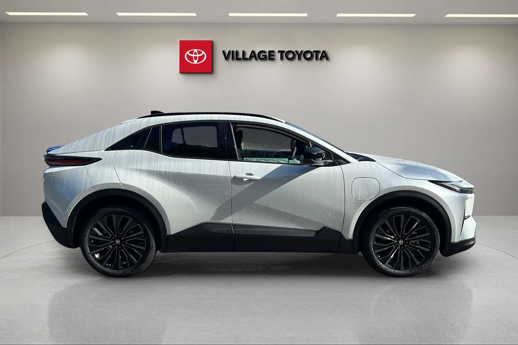 New 2026 Toyota C-HR AWD/4WD image 6