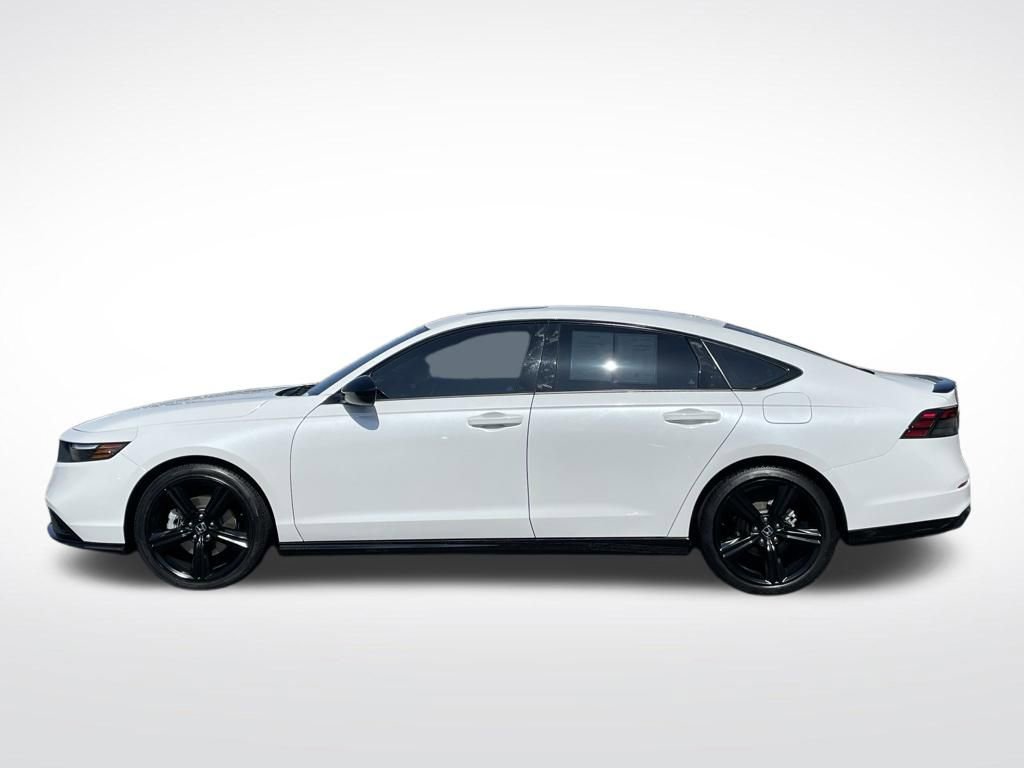Certified 2025 Honda Accord Sport image 2