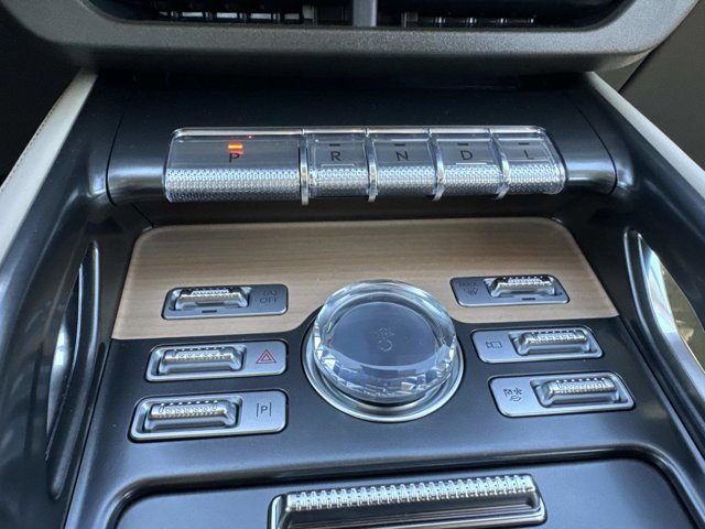 New 2025 Lincoln Nautilus Reserve w/ Jet Appearance Package image 29