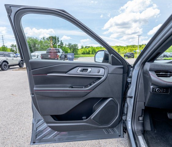 New 2026 Ford Explorer ST-Line AWD/4WD image 32