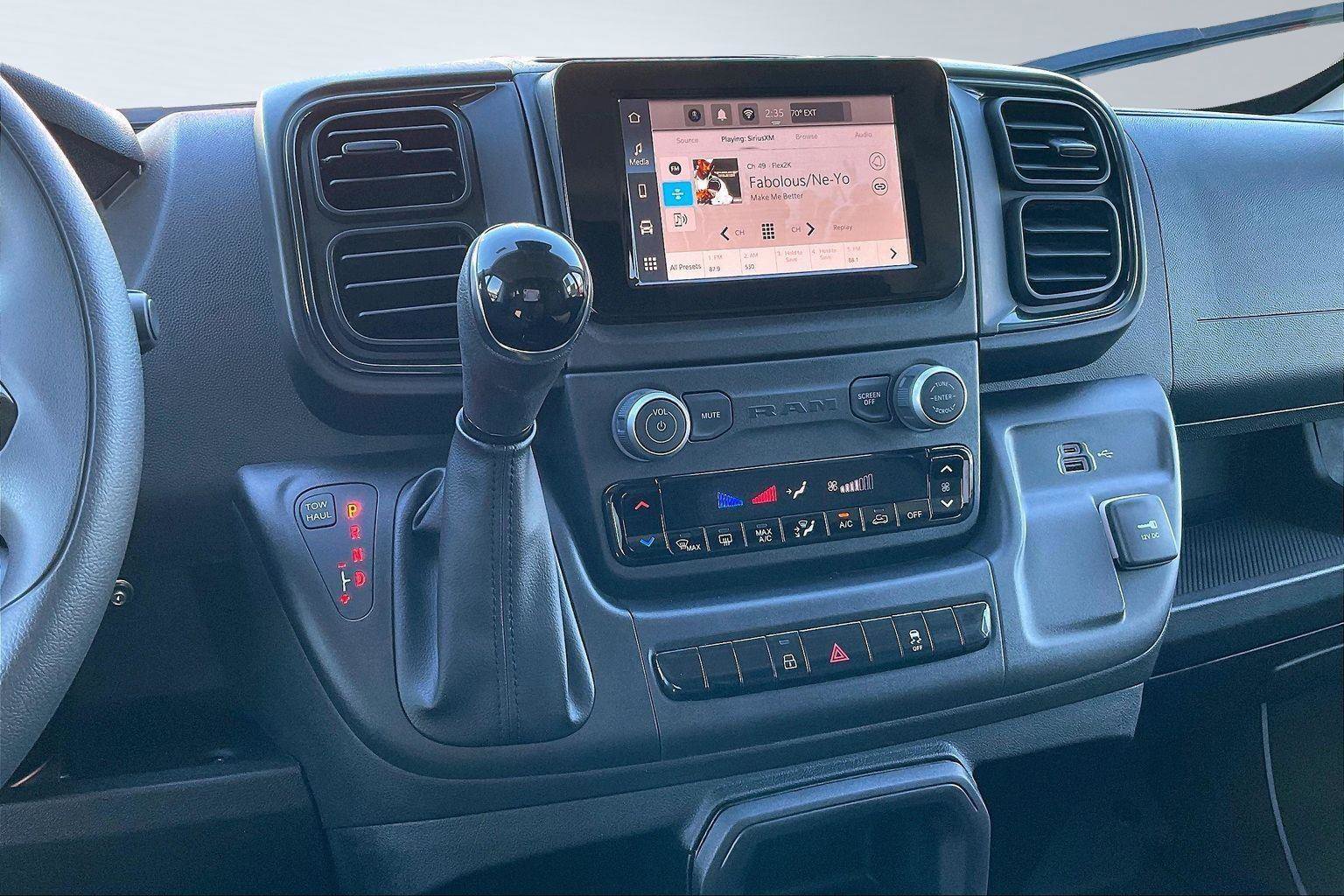 Used 2025 RAM ProMaster 2500 w/ Convenience Group image 6