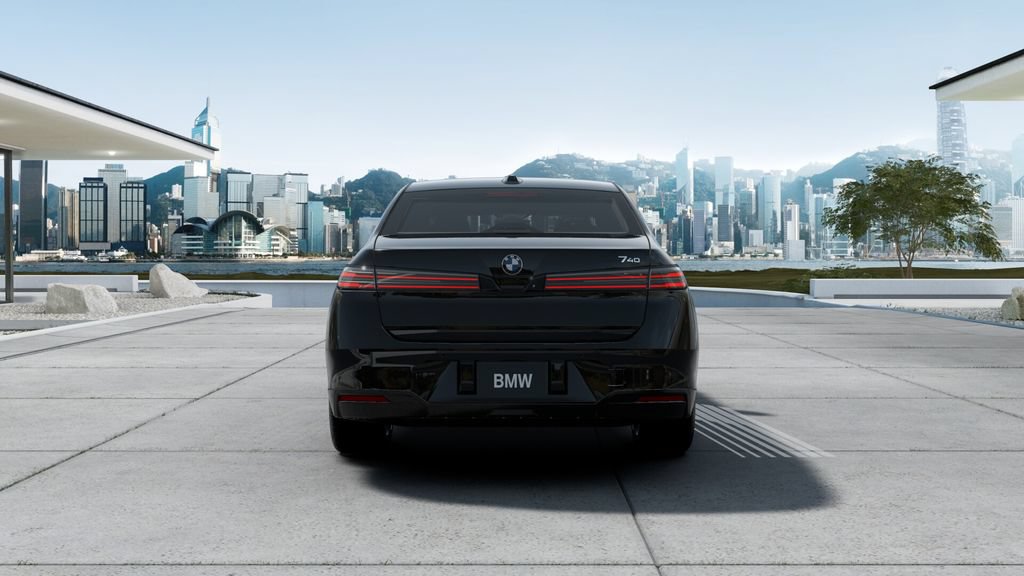 New 2027 BMW 740i RWD image 5