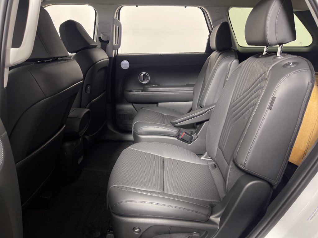 New 2026 Hyundai Palisade SEL FWD image 13