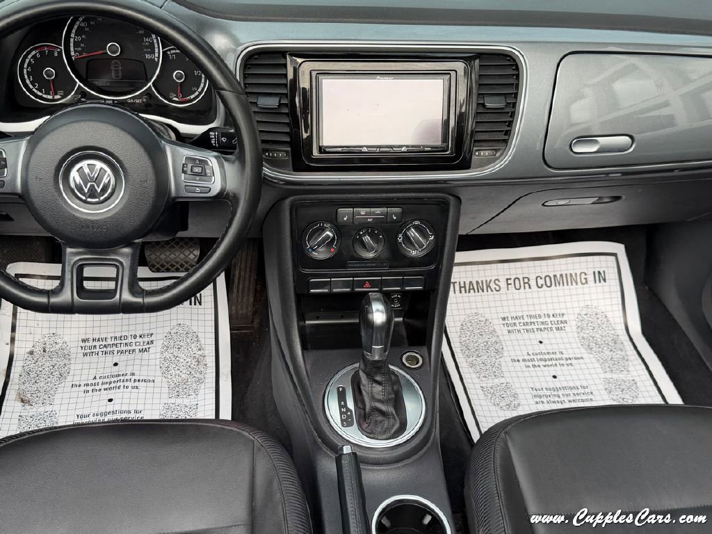 Used 2014 Volkswagen Beetle 1.8T FWD image 27
